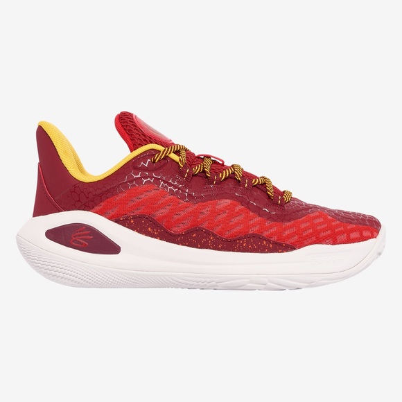 NIB UNDER ARMOUR x Steph CurryBruce Lee 11 Fire5.5Y